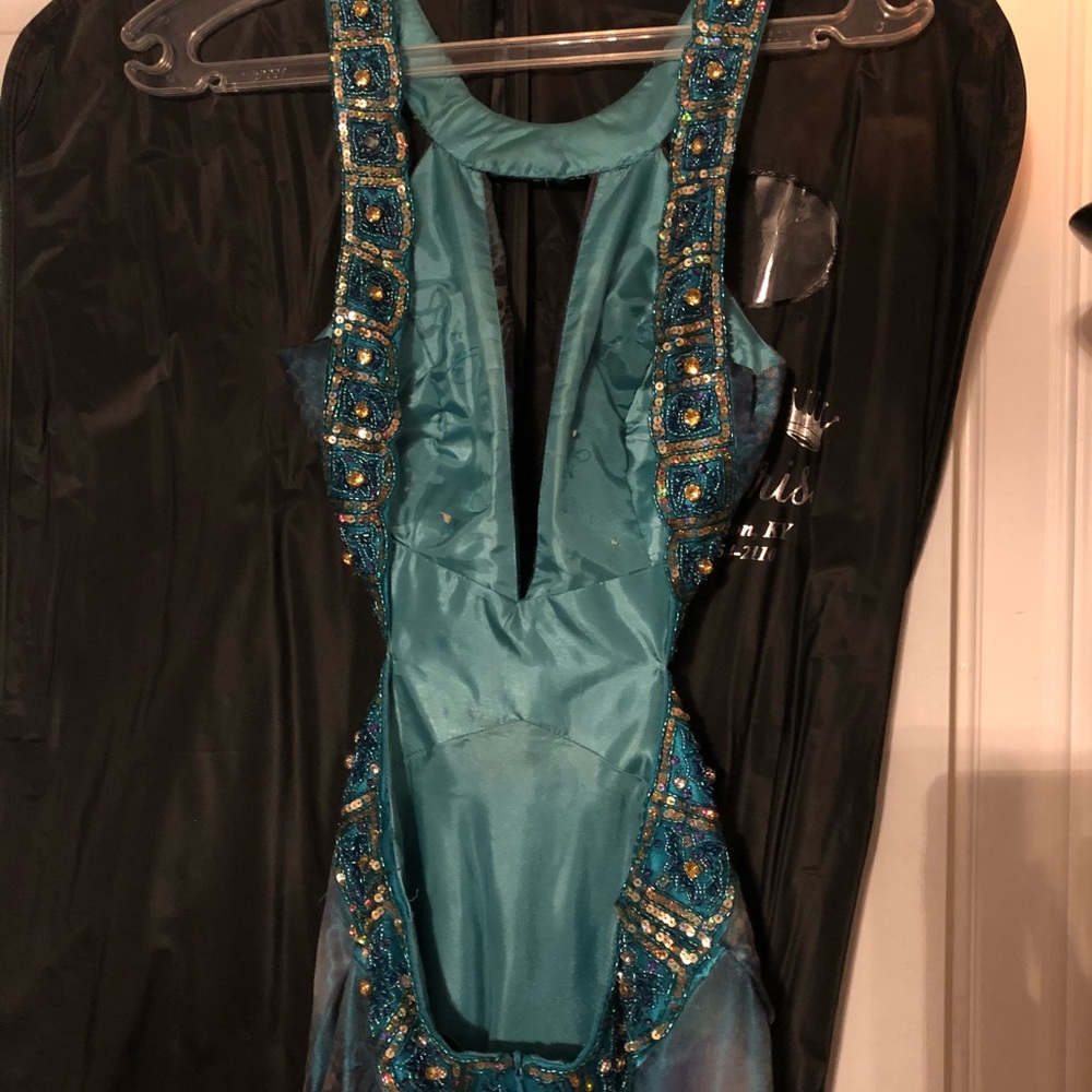 Sherri Hill prom dress - Picture 5 of 7